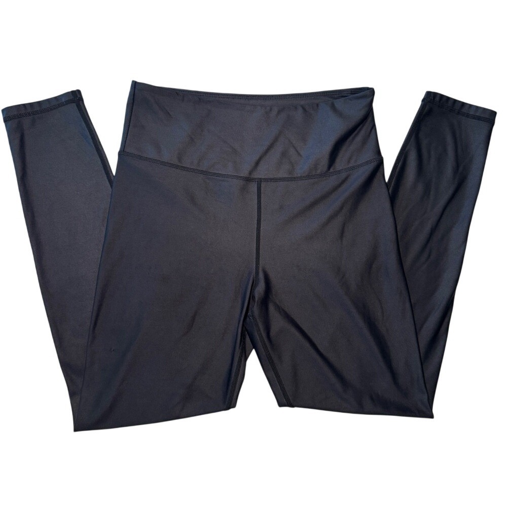 ZYIA Active Shiny Slick Black Cropped Leggings Size 8-10 Medium